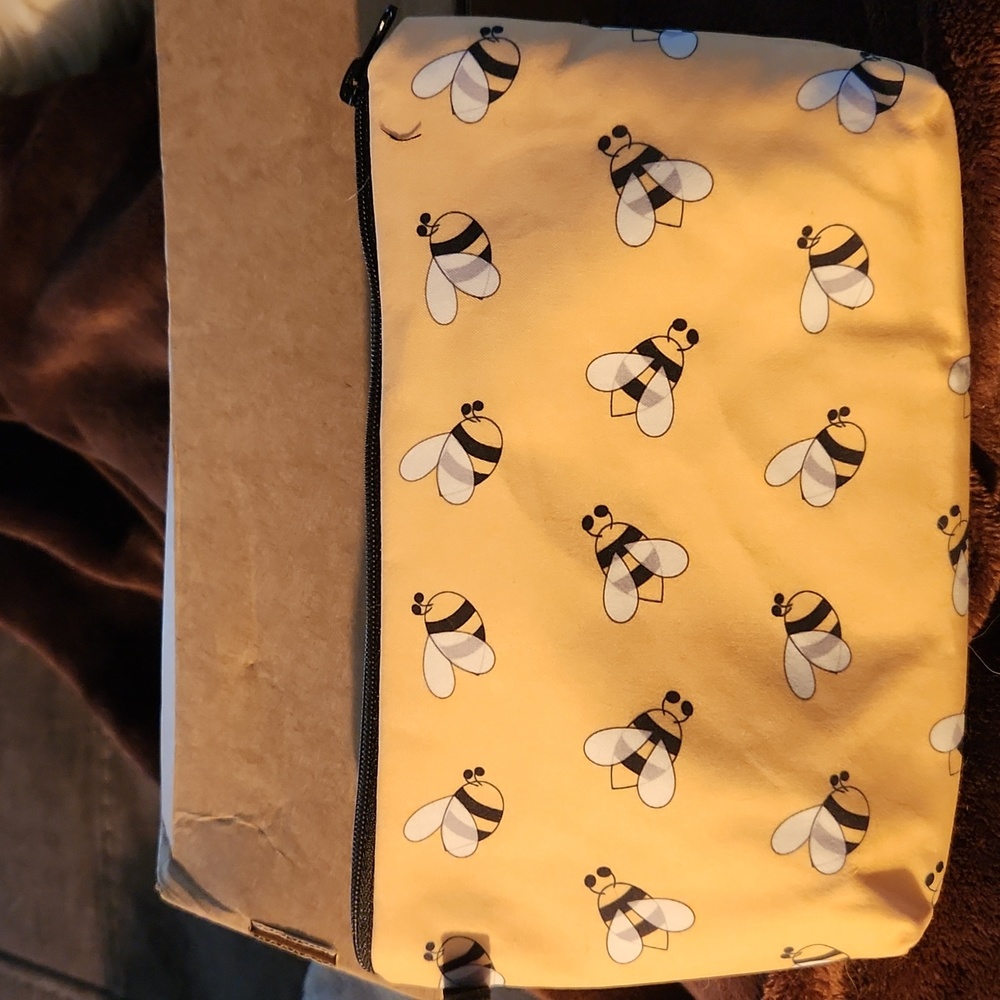 NWOT soft sided travel makeup bag